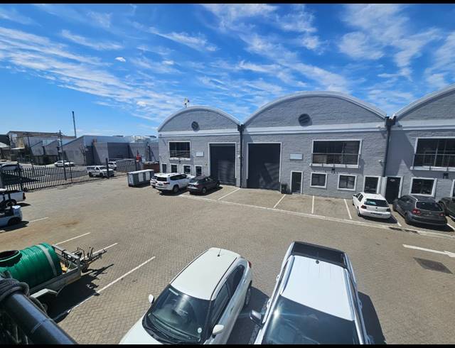 414M² WAREHOUSE TO LET IN MAITLAND